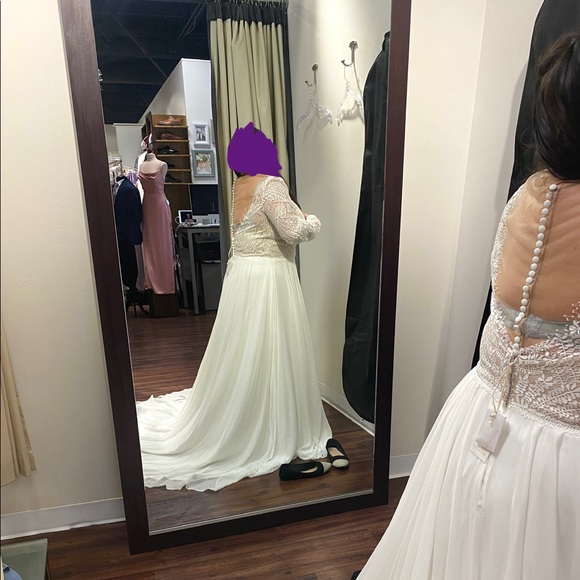 COPY - NWT Lillian West Ivory Wedding Dress - Picture 4 of 16